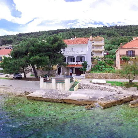 Ana By Interhome * קאלי